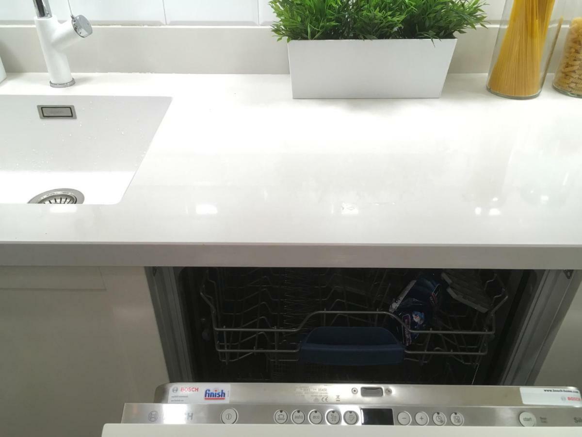 A Luxury Apartment With Patio And Bbq Sofya Dış mekan fotoğraf