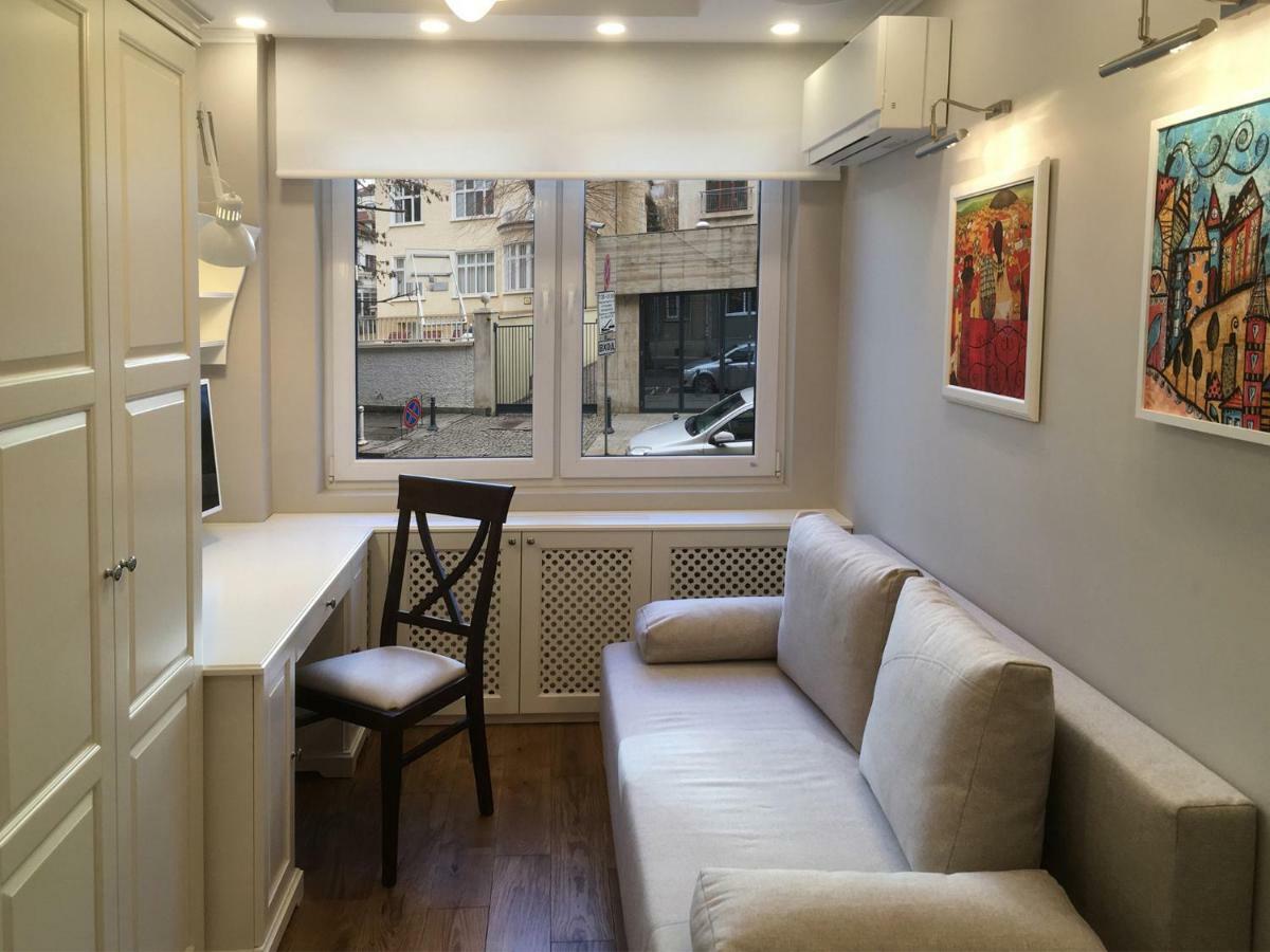 A Luxury Apartment With Patio And Bbq Sofya Dış mekan fotoğraf
